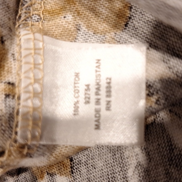 h Roamans Floral Black and Tan Top Plus Size 2X - Picture 4 of 4